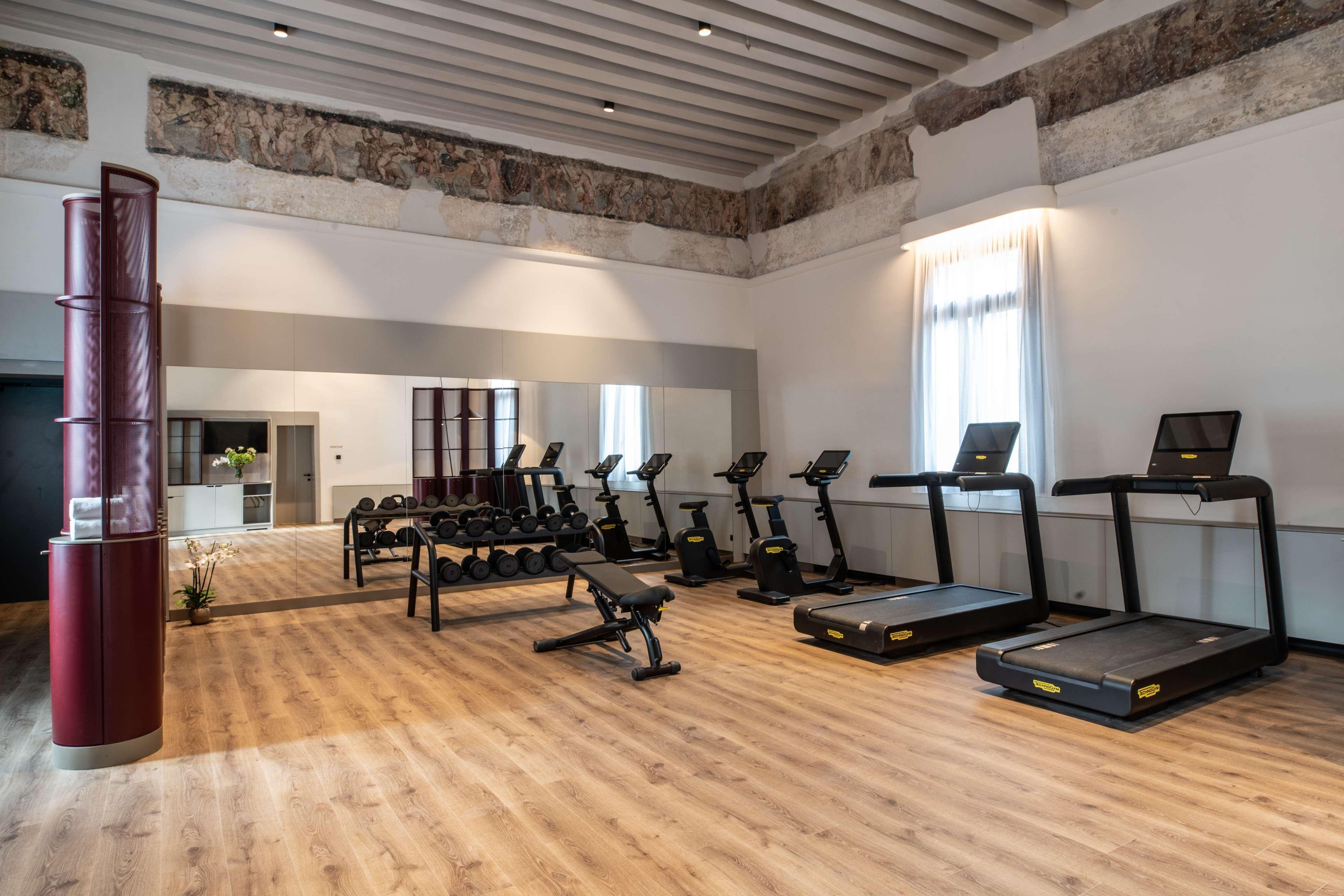 Radisson Collection Hotel, Palazzo Nani Venice Ngoại thất bức ảnh The gym at the hotel