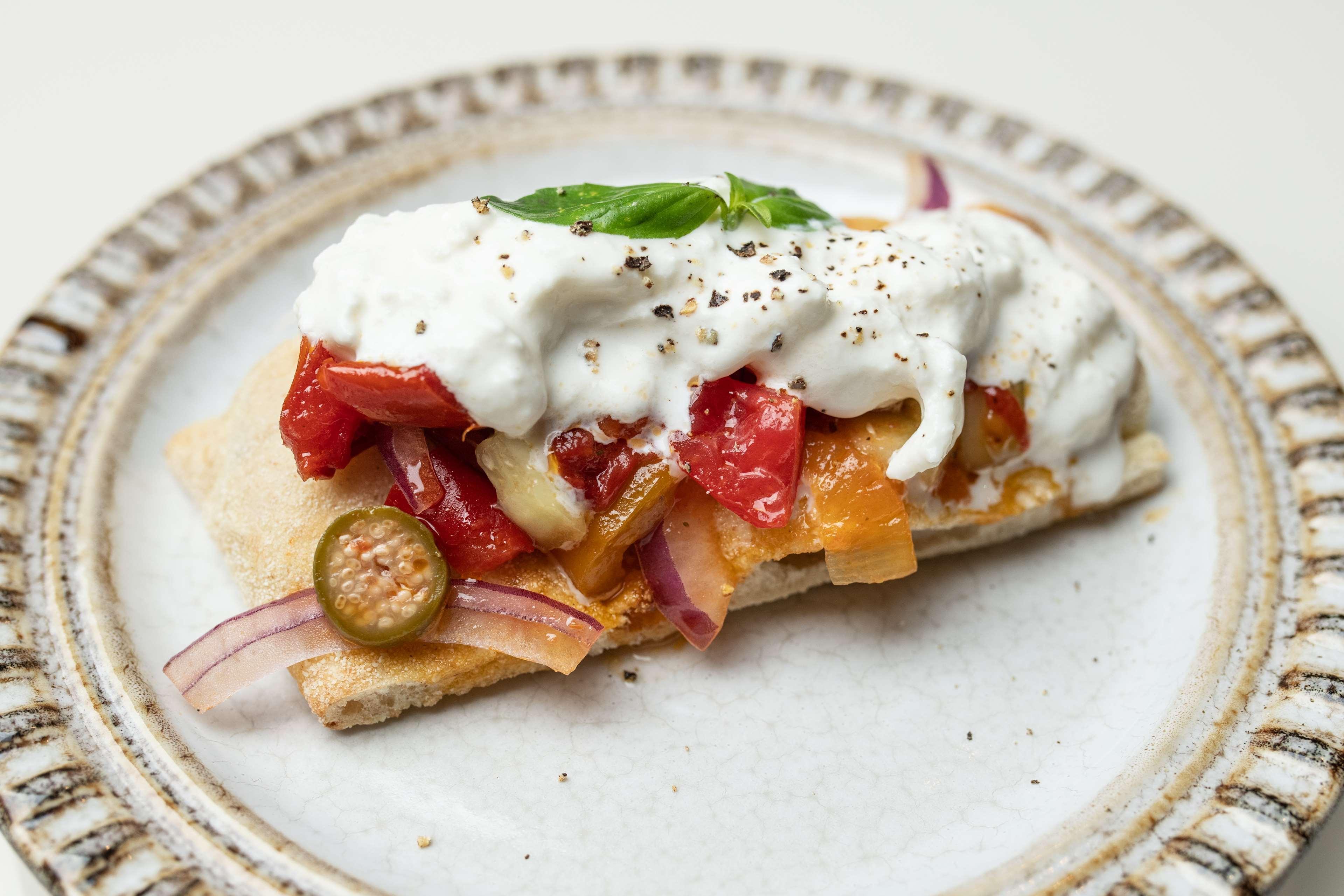 Radisson Collection Hotel, Palazzo Nani Venice Ngoại thất bức ảnh A vegetarian naan pizza
