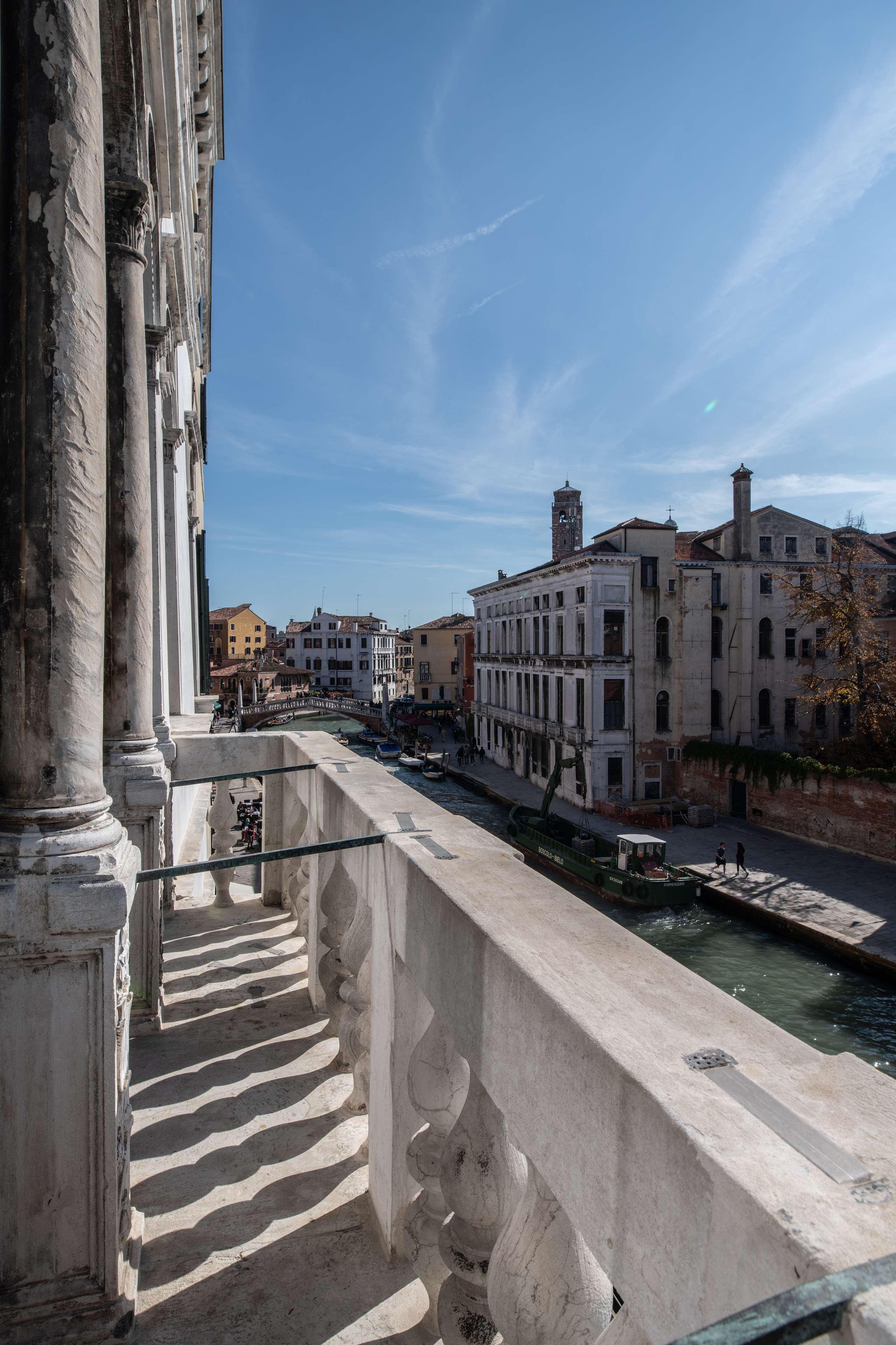 Radisson Collection Hotel, Palazzo Nani Venice Ngoại thất bức ảnh The Canal Vena