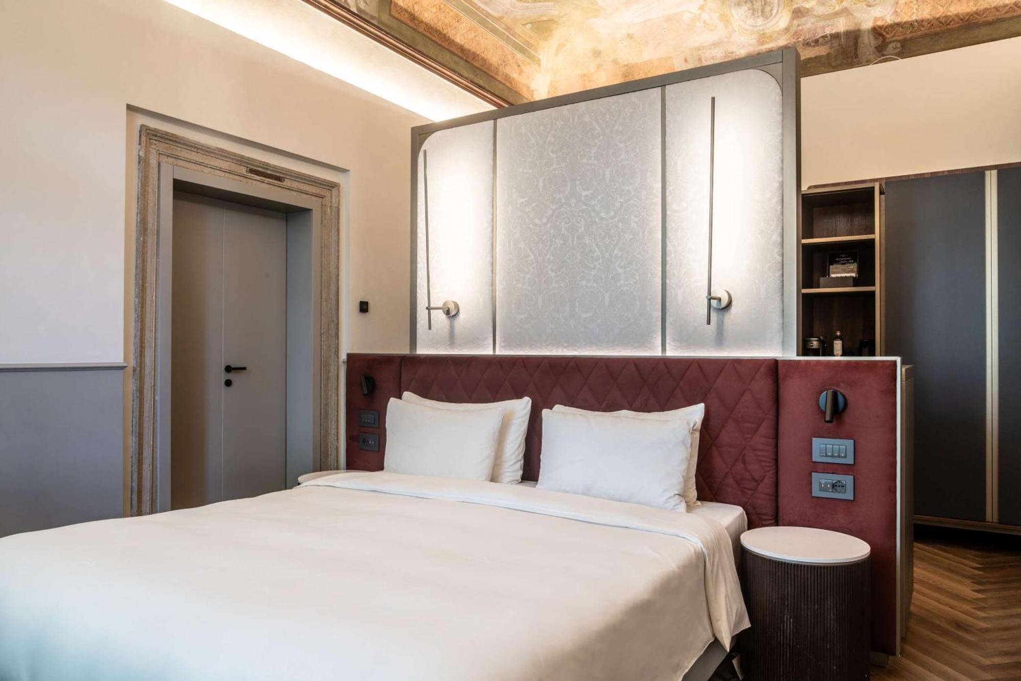 Radisson Collection Hotel, Palazzo Nani Venice Ngoại thất bức ảnh A room at the hotel